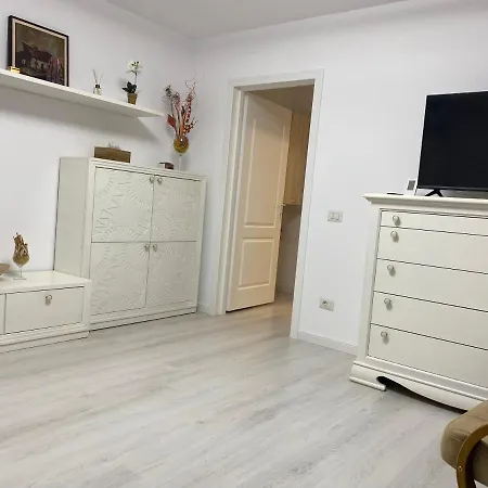 Ph16 Apartment